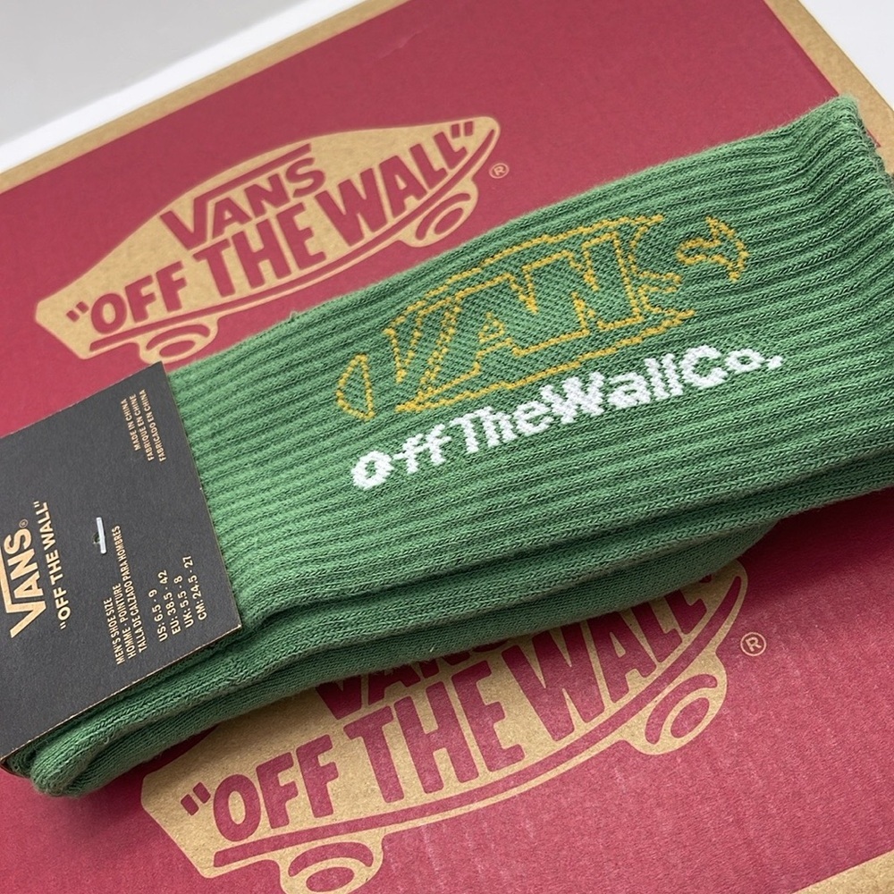Vans Green Ribbed Crew Socks - Picture 12 of 16